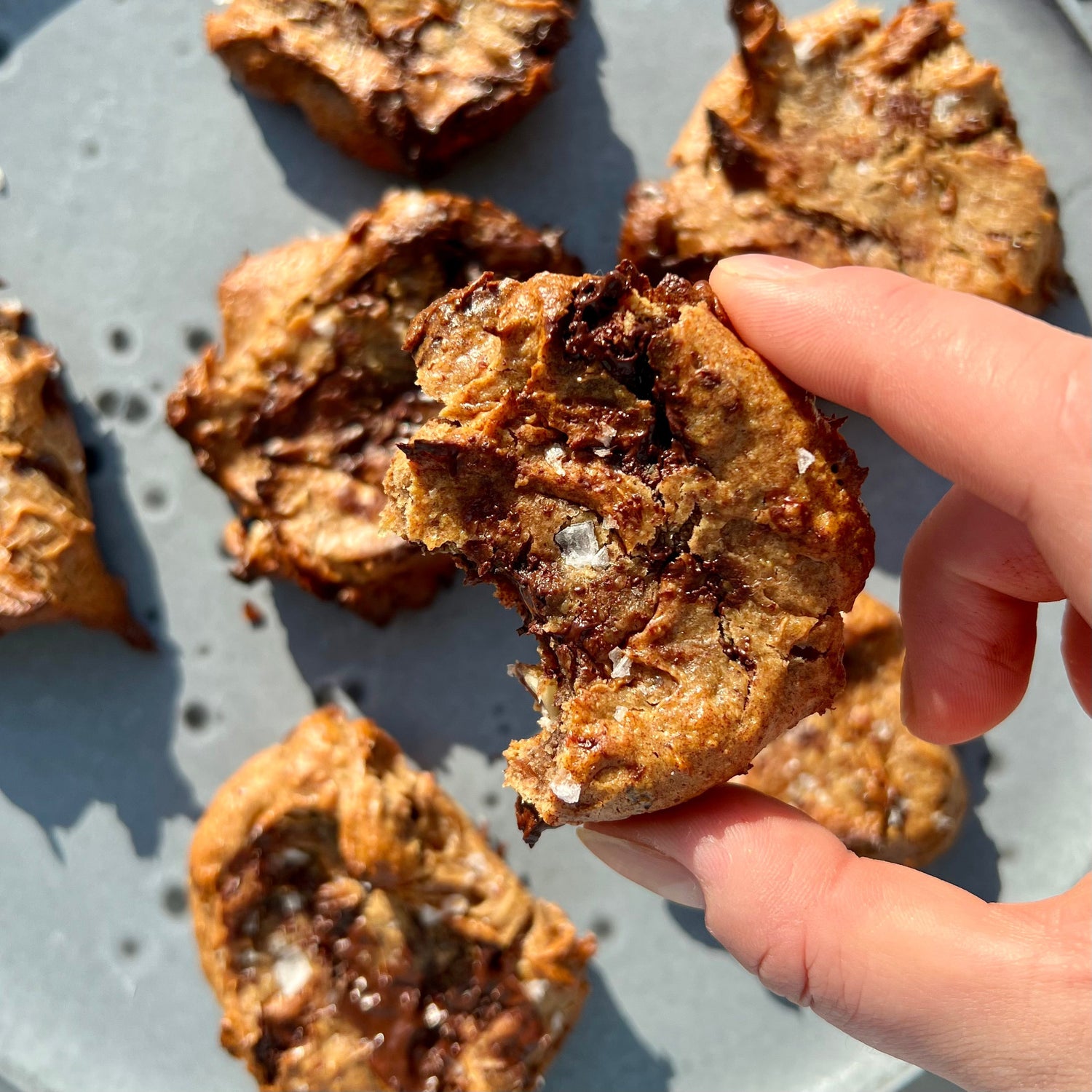 Cookies med 4 ingredienser | Cookies m. chokolade og hasselnødder