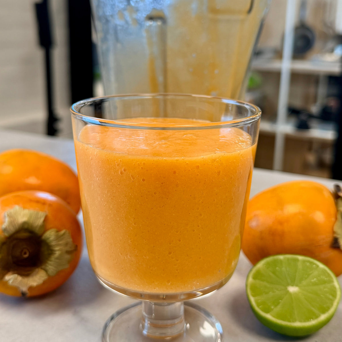 Kaki smoothie | Smoothie med kakifrugt og mango