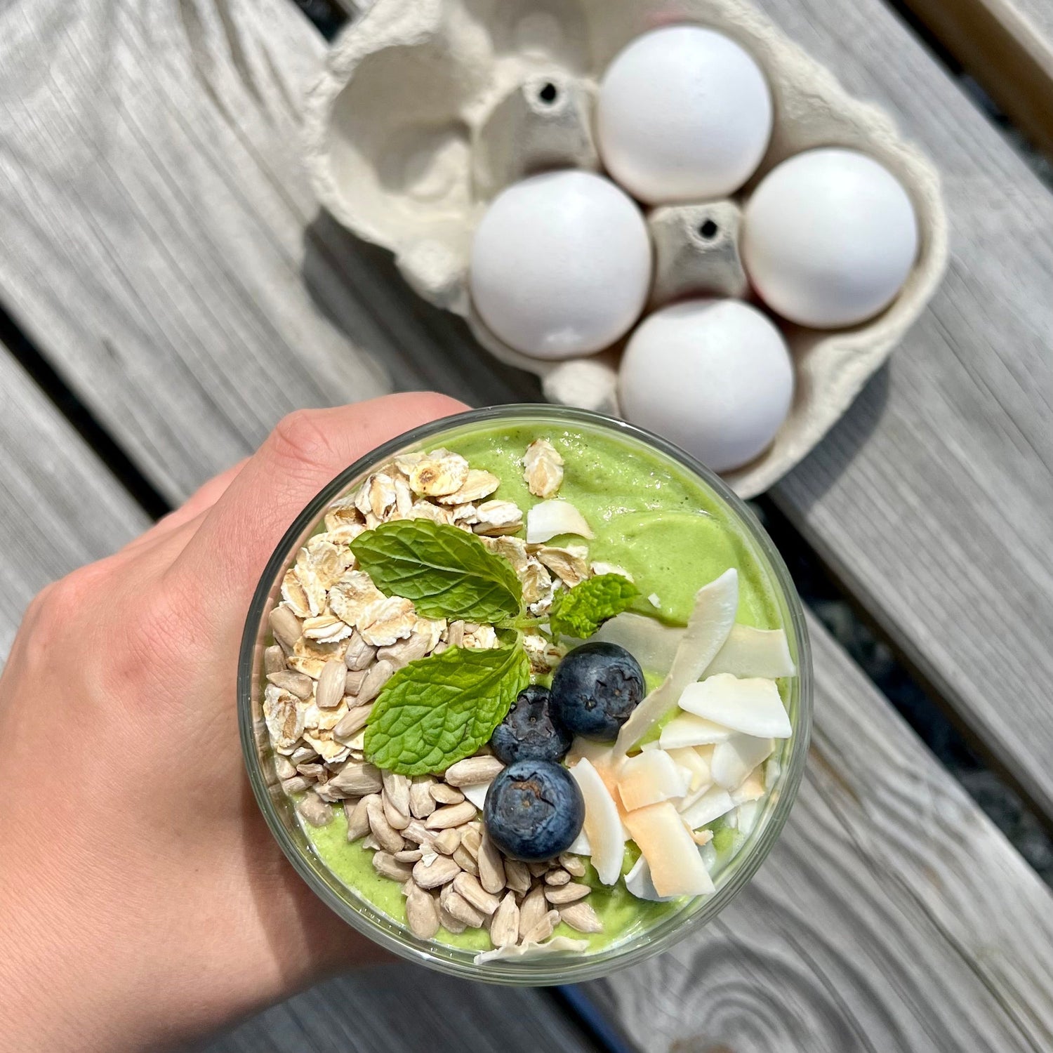 Smoothie med æg | Smoothie med spinat, æg og avocado