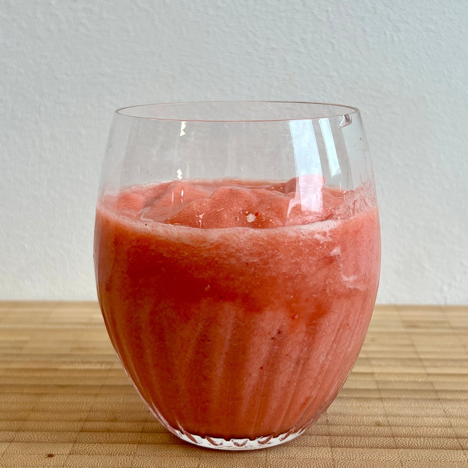 Ananas smoothie | Smoothie med ananas og jordbær