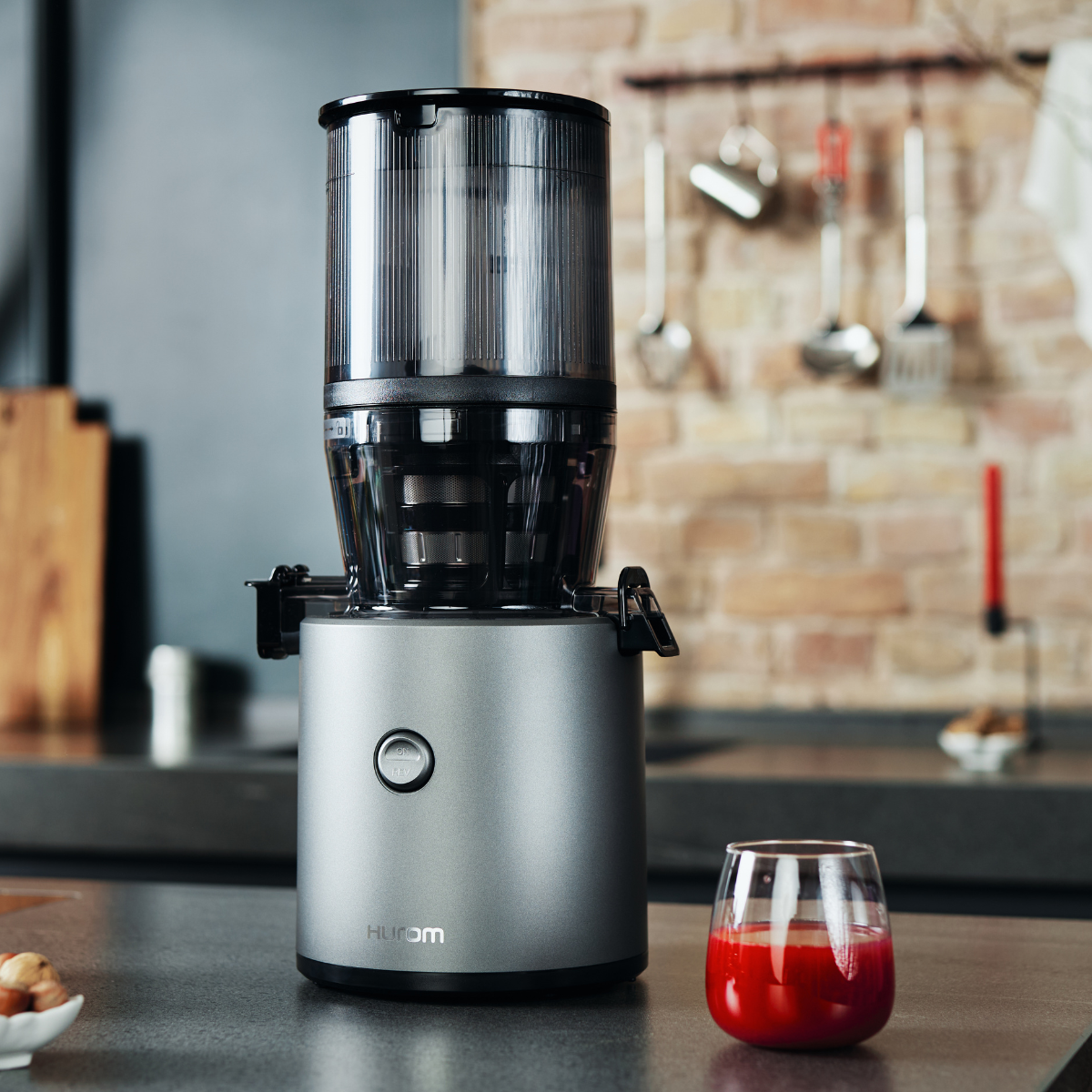 Hurom H320N inkl. Juice Kit, Grå