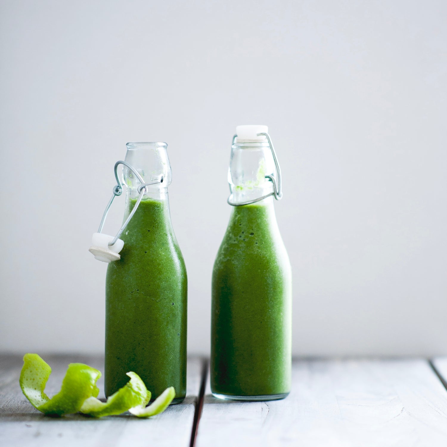 Power smoothie med GREENS | Smoothie med GREENS, banan og mango