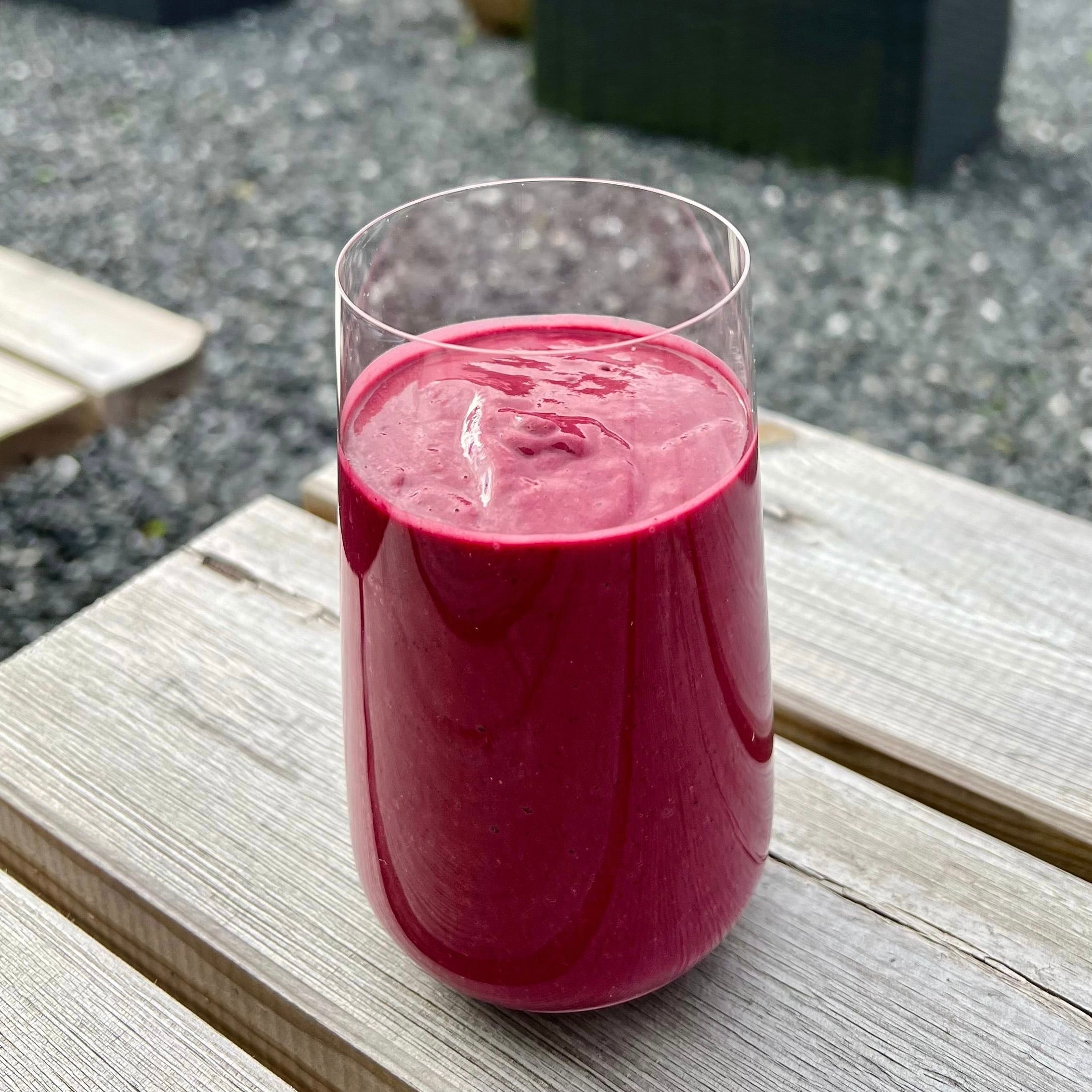 Smoothie med aroniabær | Smoothie med aroniabær og proteinpulver