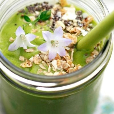 Smoothie med æg | Smoothie med spinat, æg og avokado