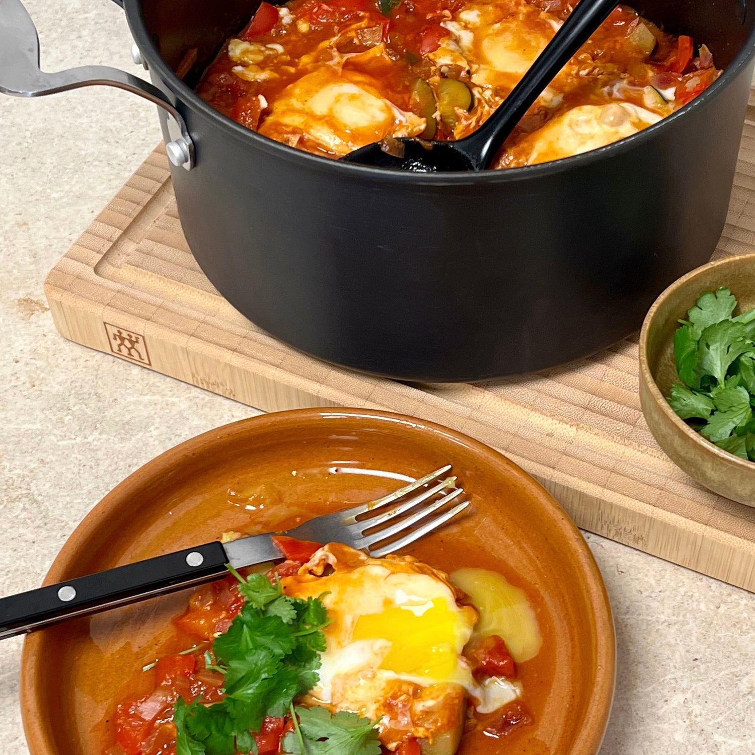 Shakshuka | Shakshuka med grøntsager og æg