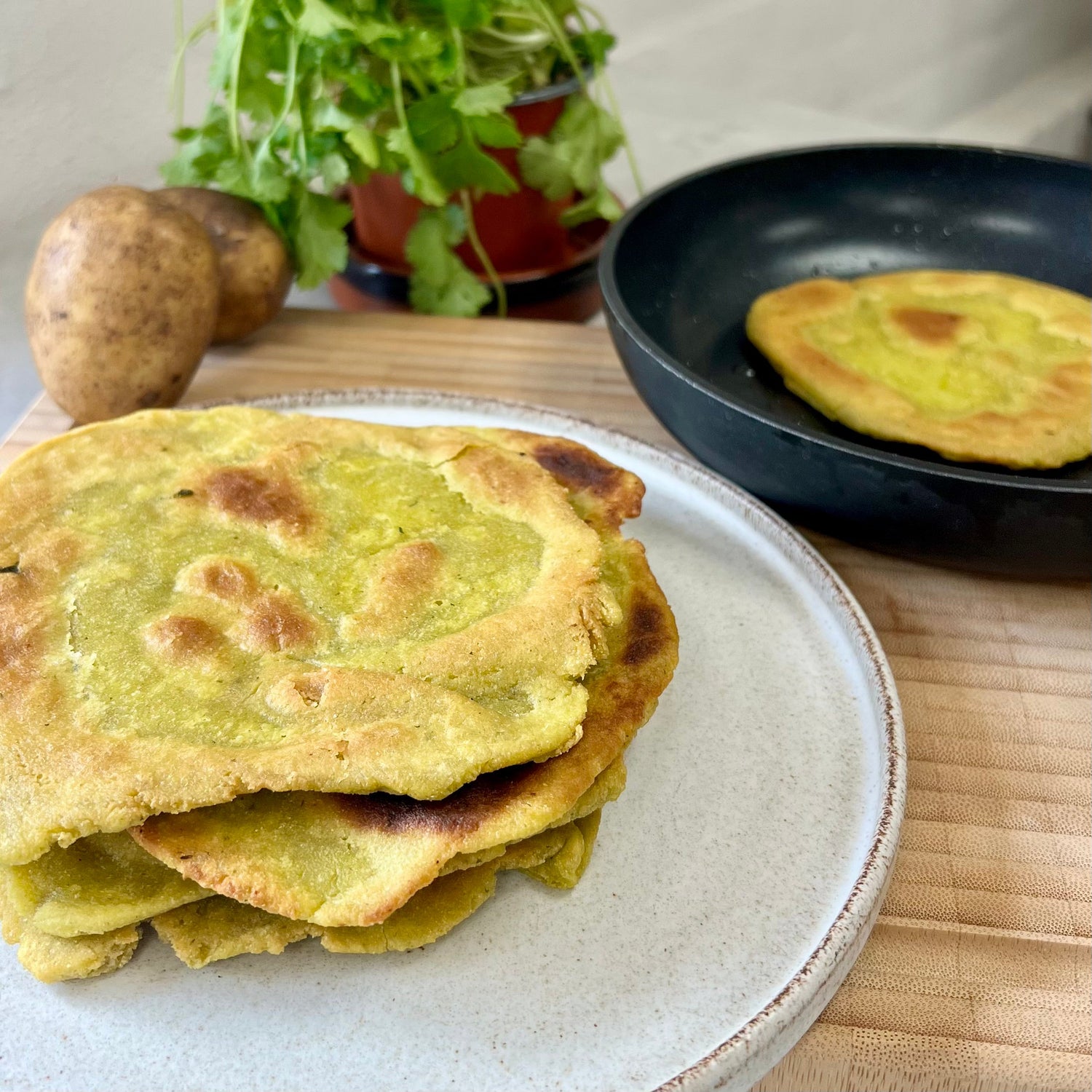 Kartoffelpandekager med citron og koriander