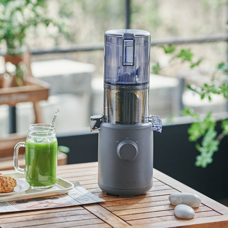 Hurom H310A slowjuicer, Grå